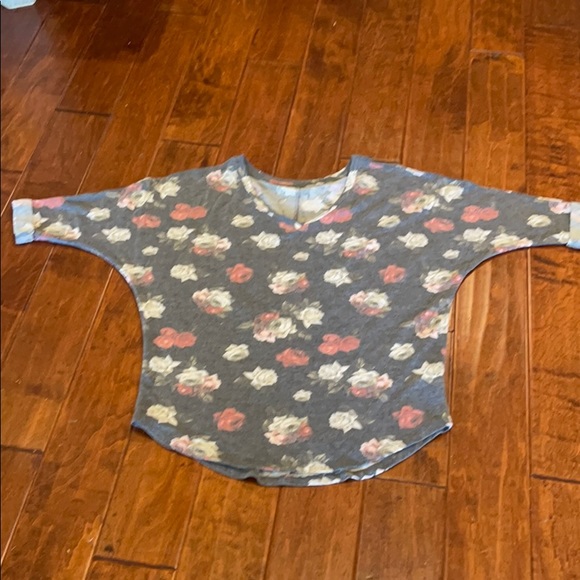 Women’s boyfriend top - Picture 2 of 4